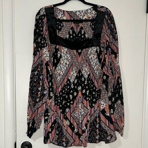 Patterned Long-Sleeve